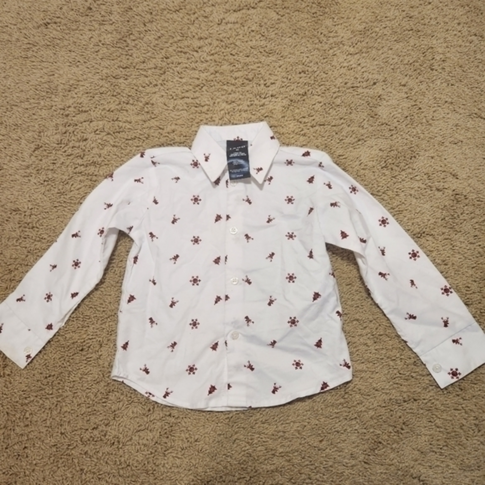 Izod Dress Shirt - 3T 🎄 Holiday Pictures Collared Button Up Long Sleeve